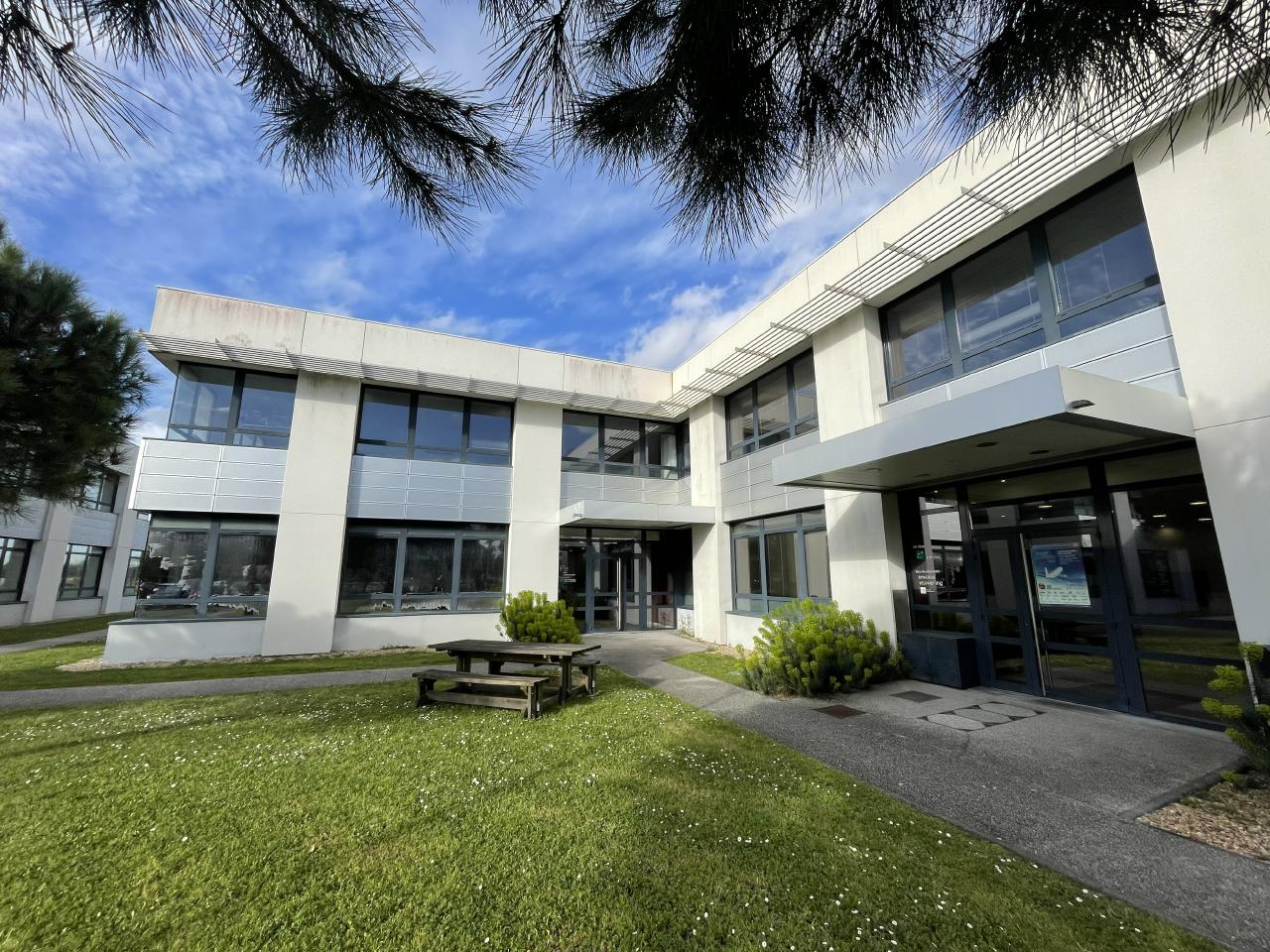 Bureau Mérignac 493m² Location bureau Mérignac Gironde OLBUR2421117 0